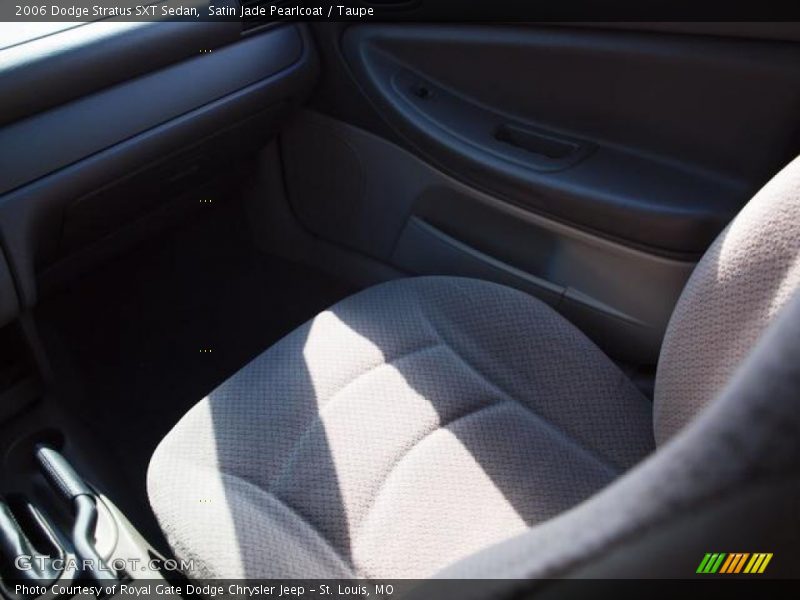 Satin Jade Pearlcoat / Taupe 2006 Dodge Stratus SXT Sedan