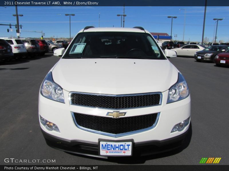 White / Ebony/Ebony 2011 Chevrolet Traverse LT AWD