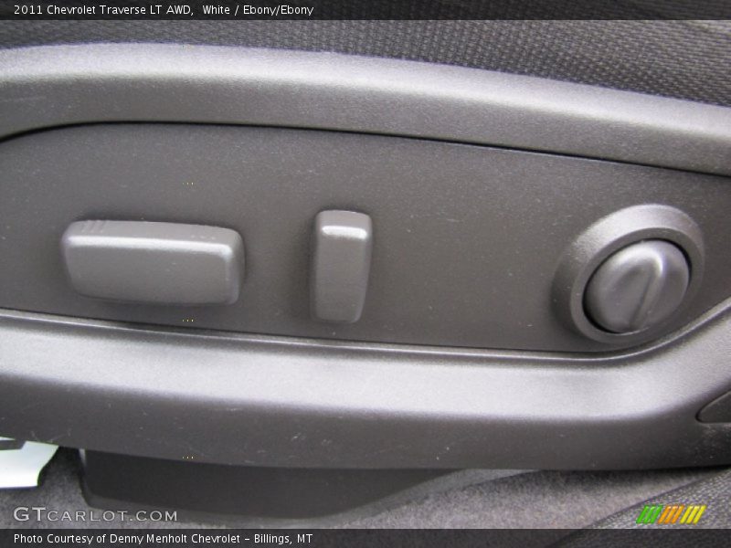 White / Ebony/Ebony 2011 Chevrolet Traverse LT AWD