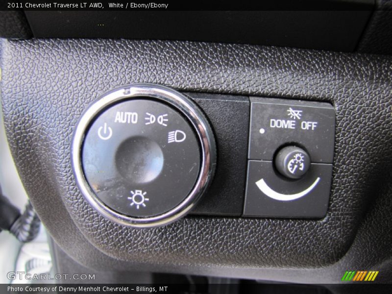 White / Ebony/Ebony 2011 Chevrolet Traverse LT AWD