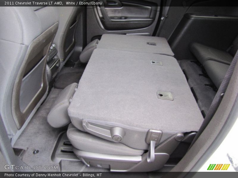 White / Ebony/Ebony 2011 Chevrolet Traverse LT AWD