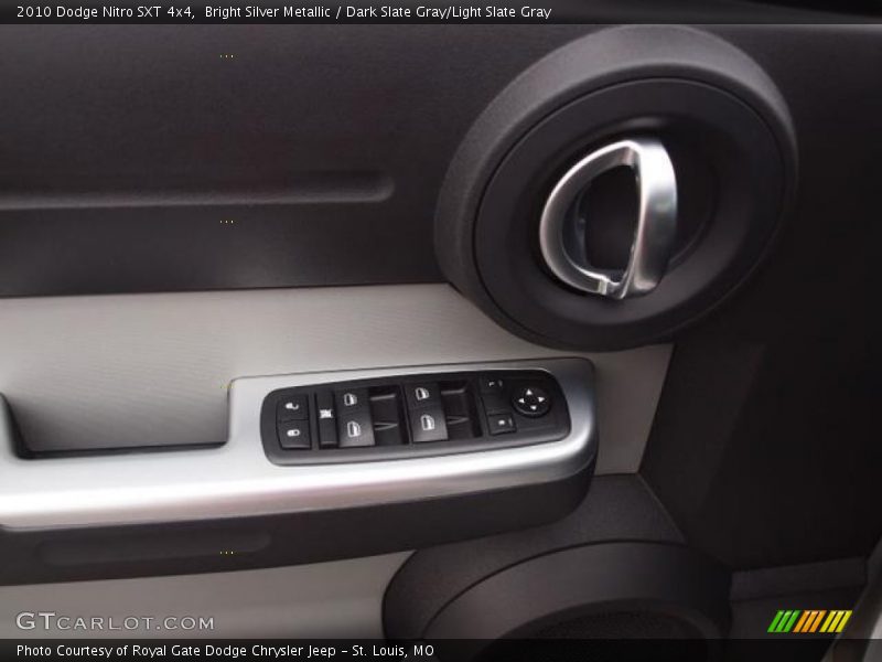Bright Silver Metallic / Dark Slate Gray/Light Slate Gray 2010 Dodge Nitro SXT 4x4