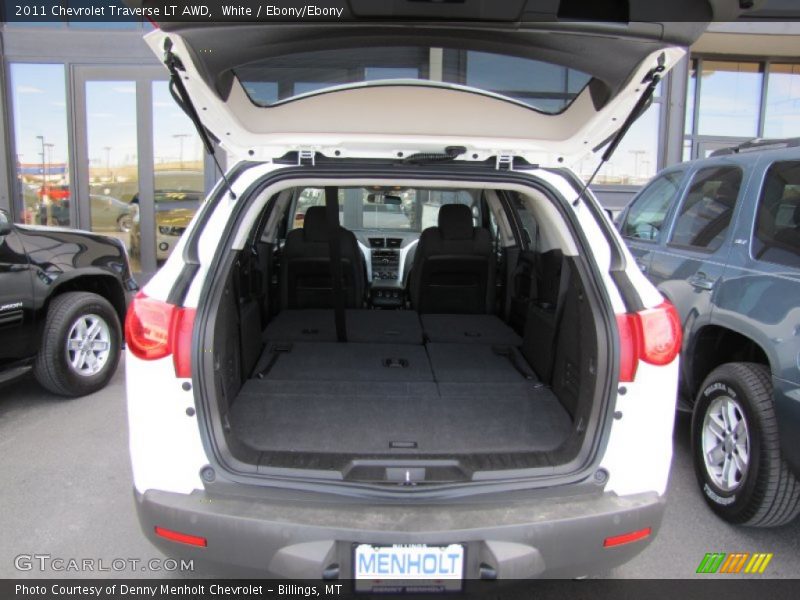 White / Ebony/Ebony 2011 Chevrolet Traverse LT AWD