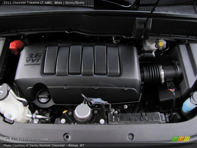White / Ebony/Ebony 2011 Chevrolet Traverse LT AWD