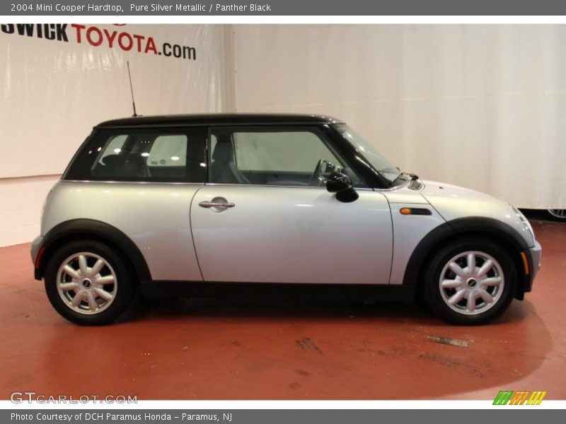 Pure Silver Metallic / Panther Black 2004 Mini Cooper Hardtop