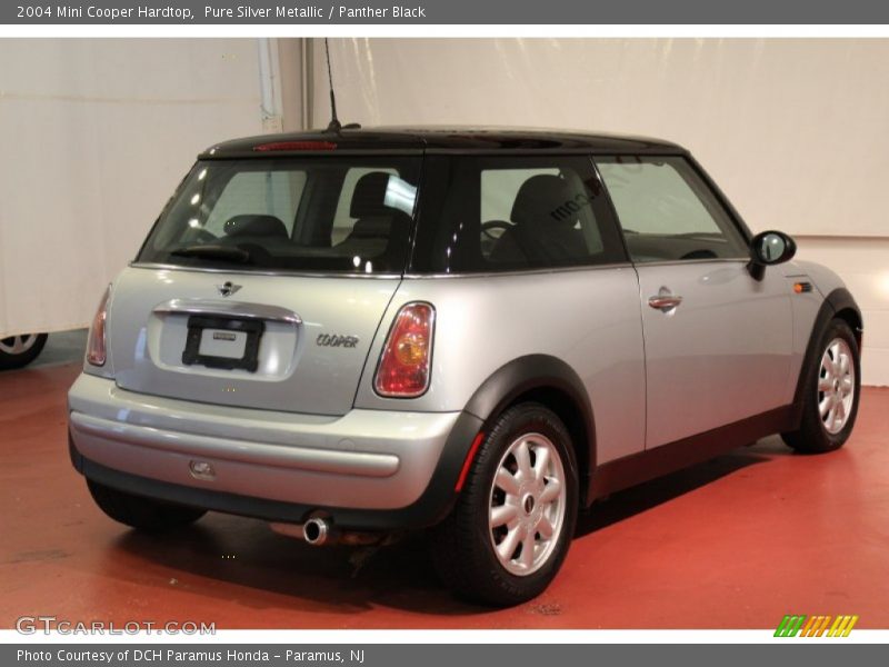 Pure Silver Metallic / Panther Black 2004 Mini Cooper Hardtop