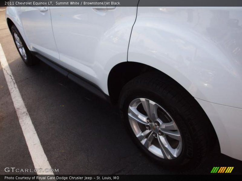Summit White / Brownstone/Jet Black 2011 Chevrolet Equinox LT