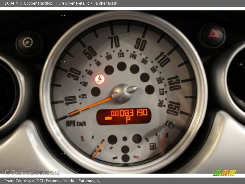 Pure Silver Metallic / Panther Black 2004 Mini Cooper Hardtop