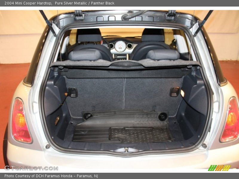 Pure Silver Metallic / Panther Black 2004 Mini Cooper Hardtop