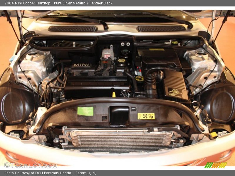 Pure Silver Metallic / Panther Black 2004 Mini Cooper Hardtop