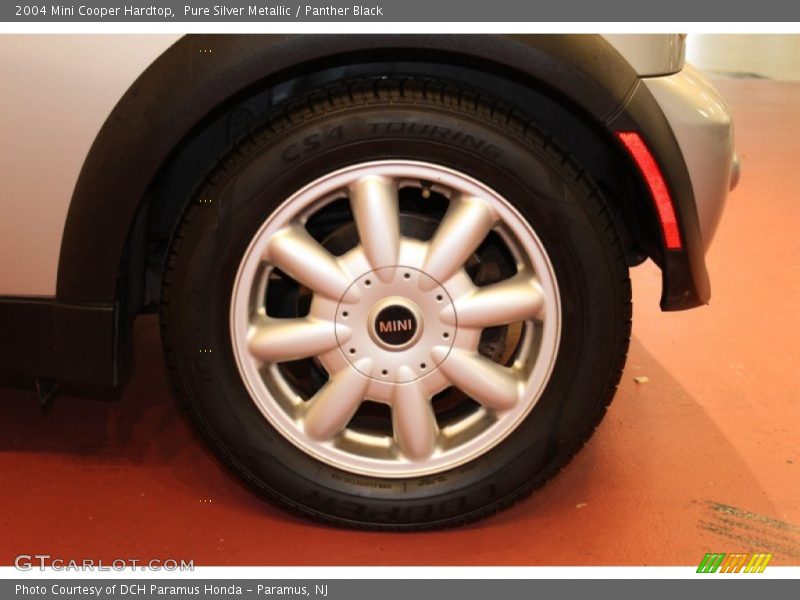 Pure Silver Metallic / Panther Black 2004 Mini Cooper Hardtop