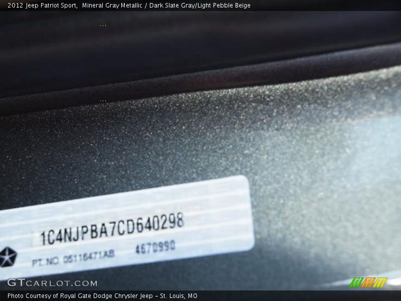 Mineral Gray Metallic / Dark Slate Gray/Light Pebble Beige 2012 Jeep Patriot Sport