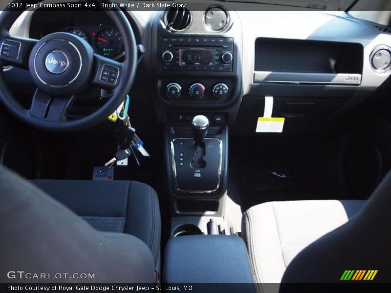 Bright White / Dark Slate Gray 2012 Jeep Compass Sport 4x4