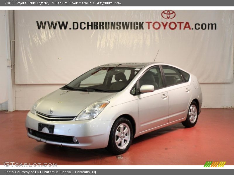 Millenium Silver Metallic / Gray/Burgundy 2005 Toyota Prius Hybrid