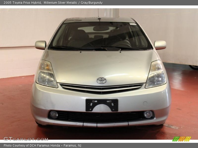 Millenium Silver Metallic / Gray/Burgundy 2005 Toyota Prius Hybrid