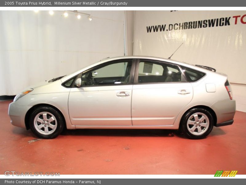 Millenium Silver Metallic / Gray/Burgundy 2005 Toyota Prius Hybrid