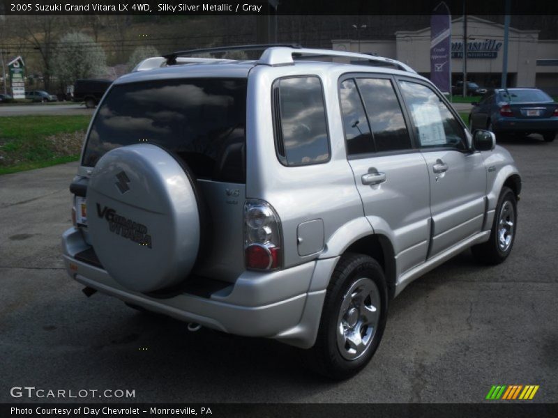 Silky Silver Metallic / Gray 2005 Suzuki Grand Vitara LX 4WD