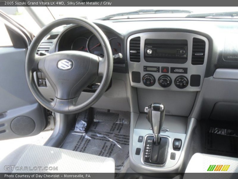 Silky Silver Metallic / Gray 2005 Suzuki Grand Vitara LX 4WD