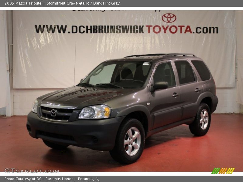 Stormfront Gray Metallic / Dark Flint Gray 2005 Mazda Tribute i