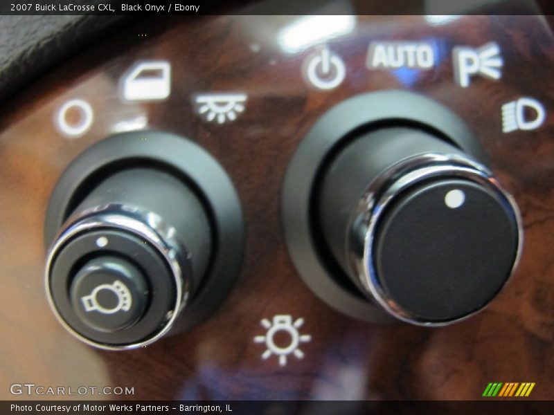 Black Onyx / Ebony 2007 Buick LaCrosse CXL