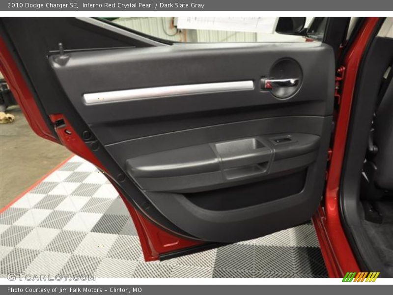 Inferno Red Crystal Pearl / Dark Slate Gray 2010 Dodge Charger SE