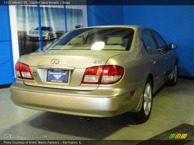 Golden Sand Metallic / Beige 2002 Infiniti I 35