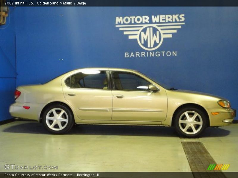 Golden Sand Metallic / Beige 2002 Infiniti I 35