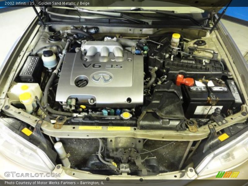 Golden Sand Metallic / Beige 2002 Infiniti I 35