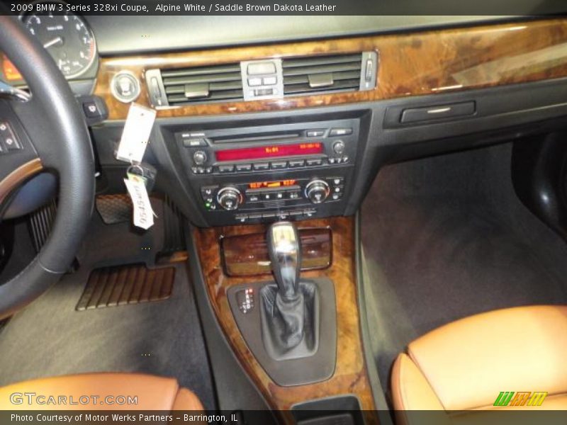 Alpine White / Saddle Brown Dakota Leather 2009 BMW 3 Series 328xi Coupe