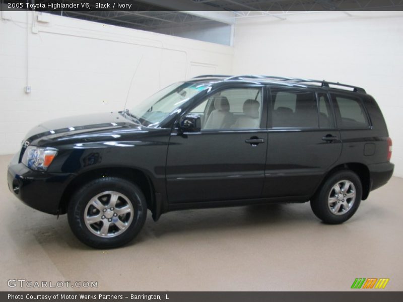 Black / Ivory 2005 Toyota Highlander V6