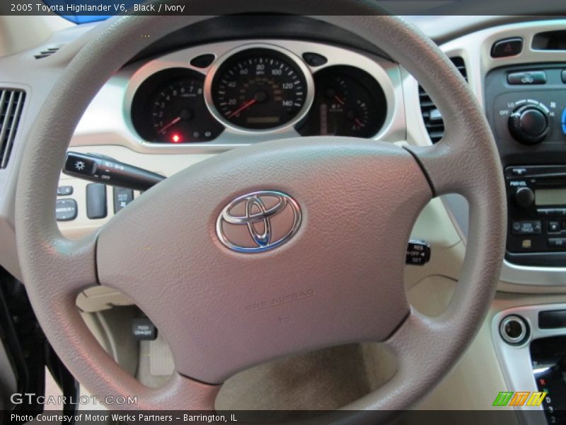 Black / Ivory 2005 Toyota Highlander V6