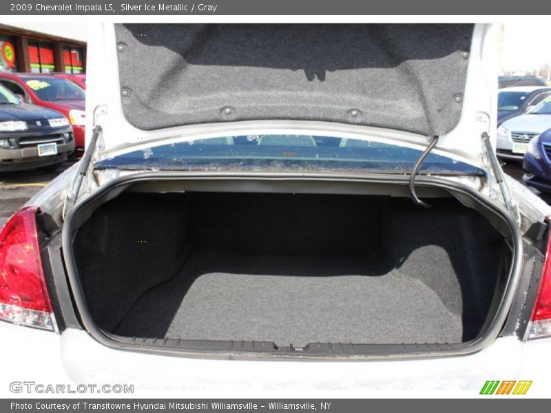Silver Ice Metallic / Gray 2009 Chevrolet Impala LS
