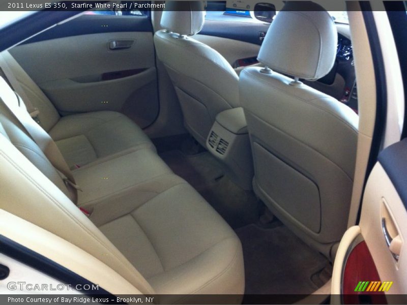 Starfire White Pearl / Parchment 2011 Lexus ES 350