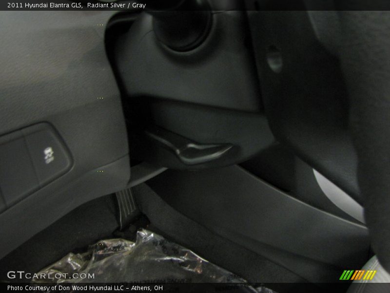 Radiant Silver / Gray 2011 Hyundai Elantra GLS