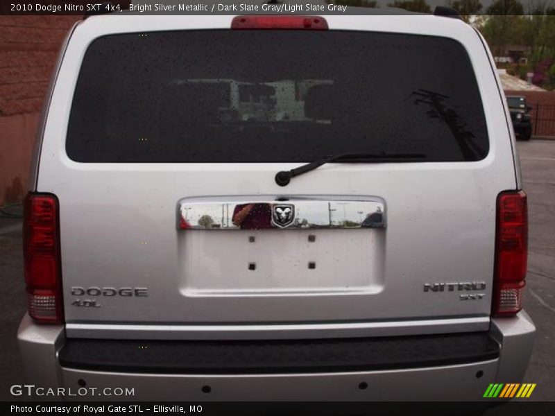 Bright Silver Metallic / Dark Slate Gray/Light Slate Gray 2010 Dodge Nitro SXT 4x4