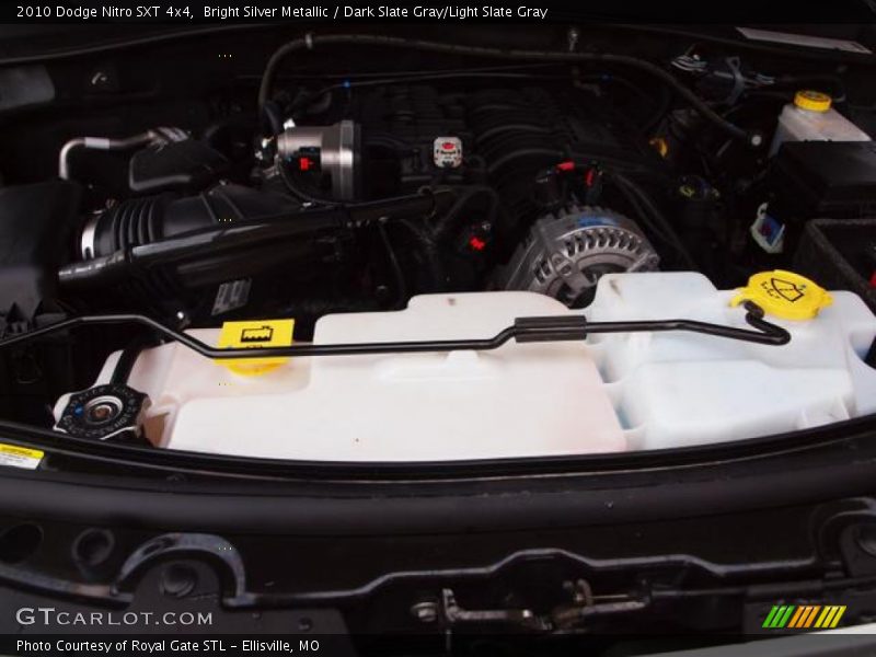 Bright Silver Metallic / Dark Slate Gray/Light Slate Gray 2010 Dodge Nitro SXT 4x4