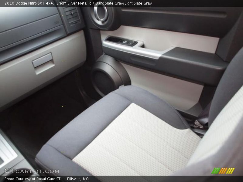 Bright Silver Metallic / Dark Slate Gray/Light Slate Gray 2010 Dodge Nitro SXT 4x4