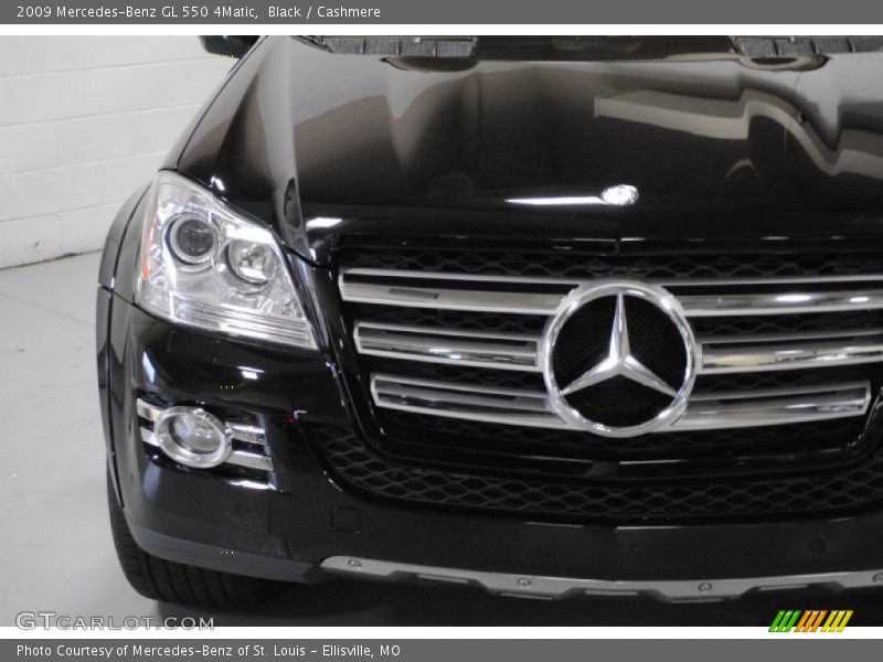 Black / Cashmere 2009 Mercedes-Benz GL 550 4Matic