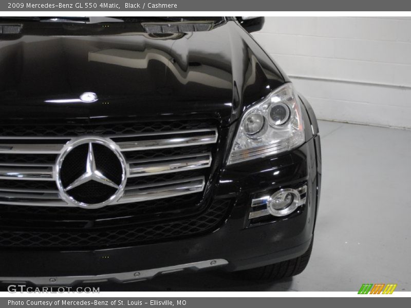 Black / Cashmere 2009 Mercedes-Benz GL 550 4Matic
