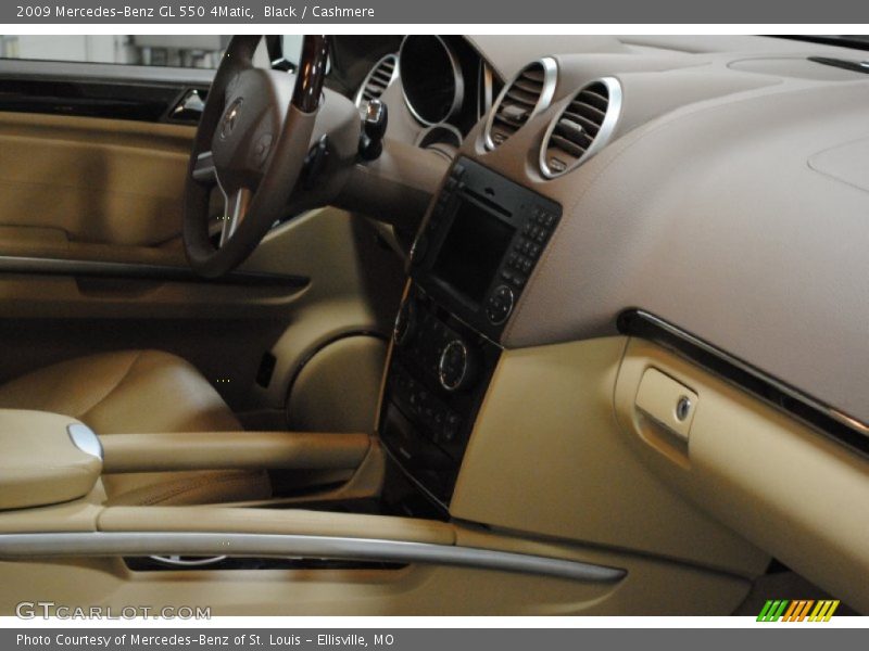 Black / Cashmere 2009 Mercedes-Benz GL 550 4Matic