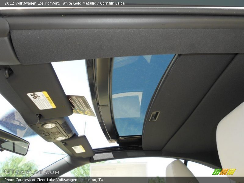 White Gold Metallic / Cornsilk Beige 2012 Volkswagen Eos Komfort