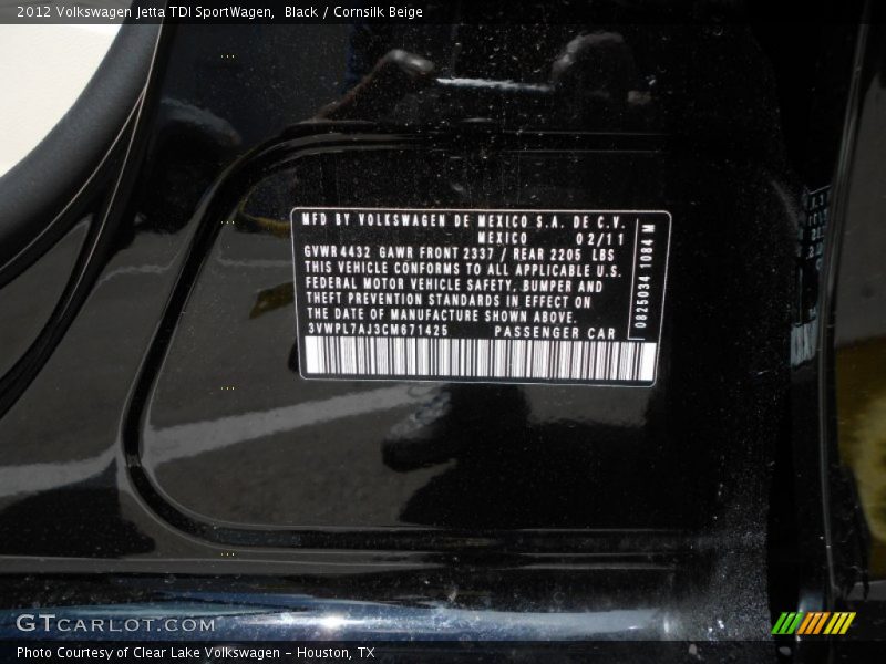 Black / Cornsilk Beige 2012 Volkswagen Jetta TDI SportWagen