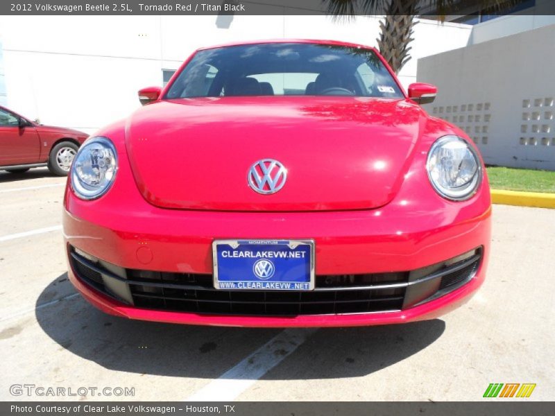 Tornado Red / Titan Black 2012 Volkswagen Beetle 2.5L