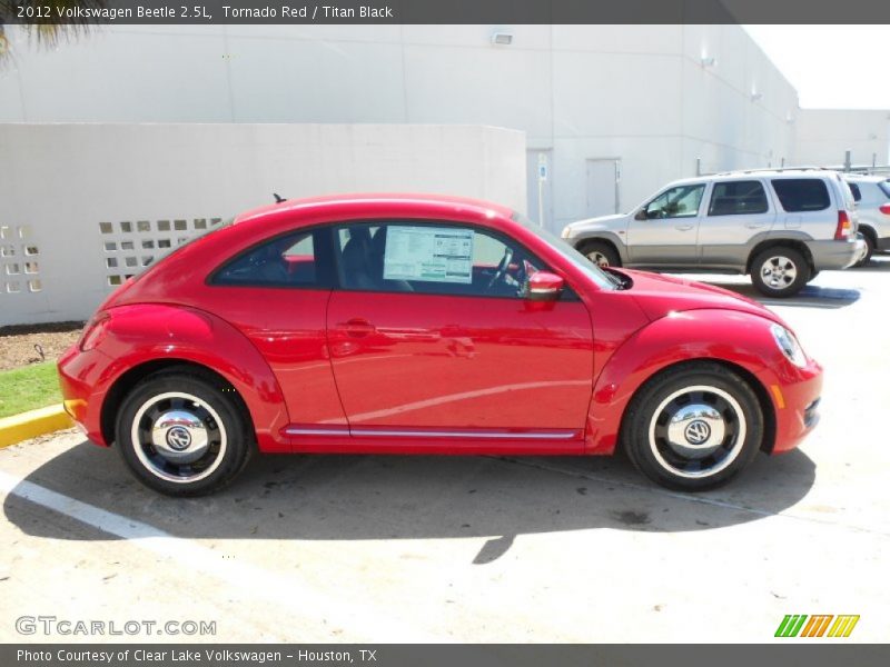 Tornado Red / Titan Black 2012 Volkswagen Beetle 2.5L