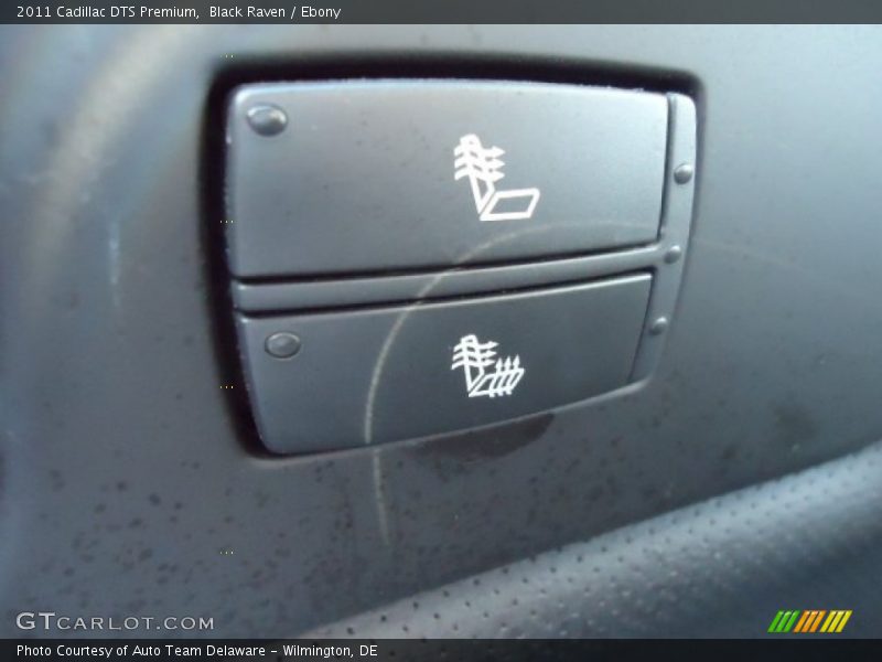 Black Raven / Ebony 2011 Cadillac DTS Premium
