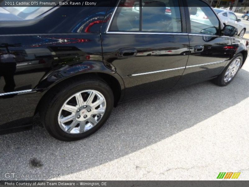 Black Raven / Ebony 2011 Cadillac DTS Premium