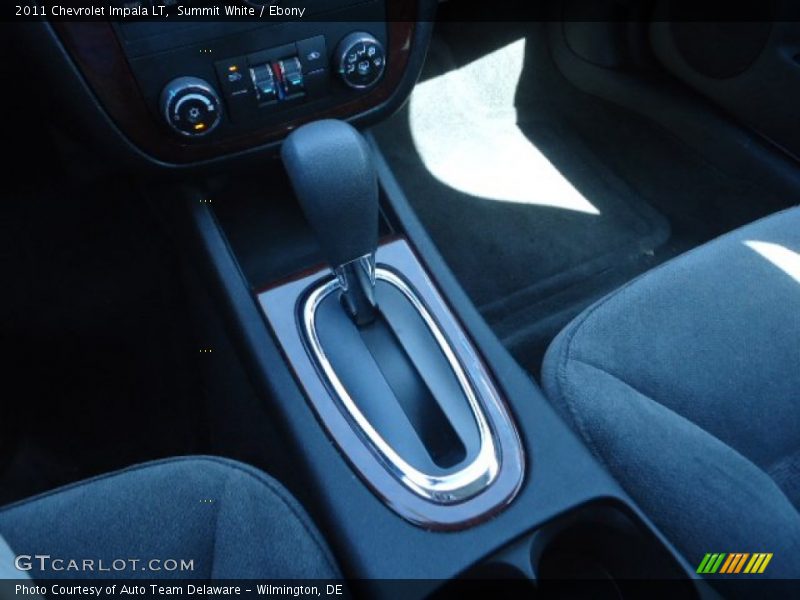 Summit White / Ebony 2011 Chevrolet Impala LT