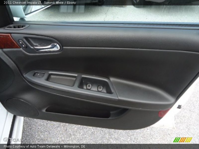 Summit White / Ebony 2011 Chevrolet Impala LT