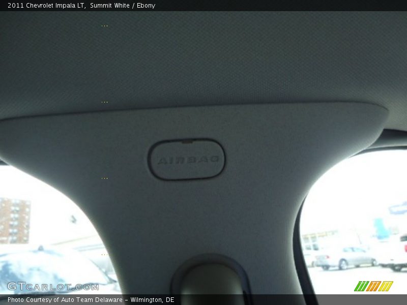 Summit White / Ebony 2011 Chevrolet Impala LT