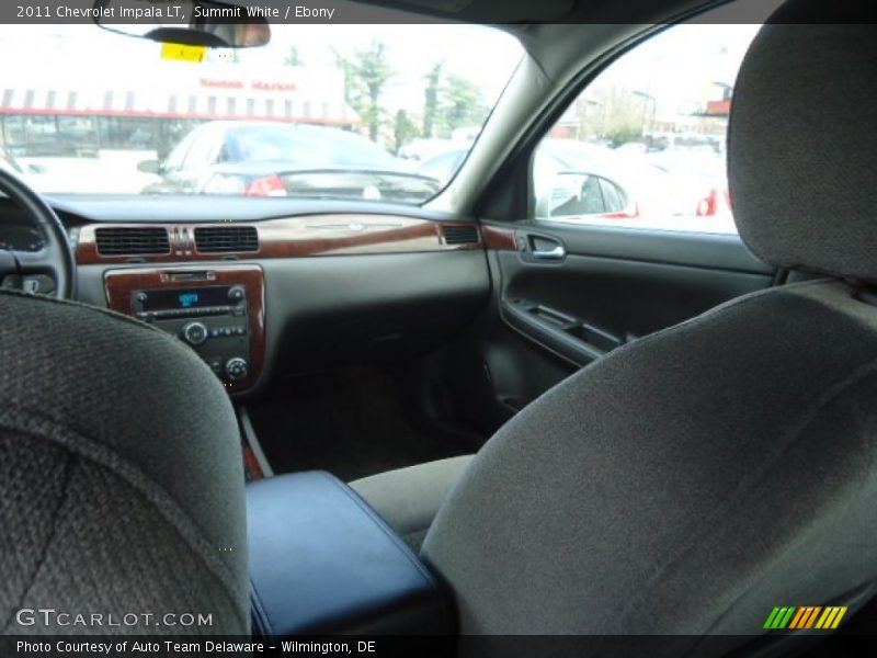 Summit White / Ebony 2011 Chevrolet Impala LT